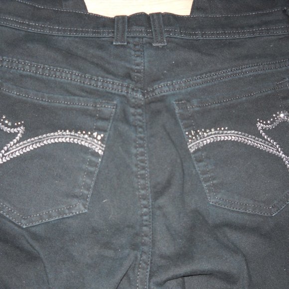GLORIA VANDERBILT CAPRIS SIZE 10 - Picture 4 of 5